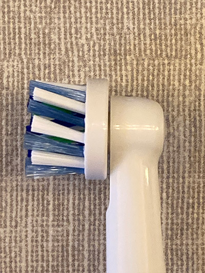 Oral-B Pro 1000 Electric Toothbrush Side Bristles | Top 5 Best Electric Toothbrush Under $50 Reviews